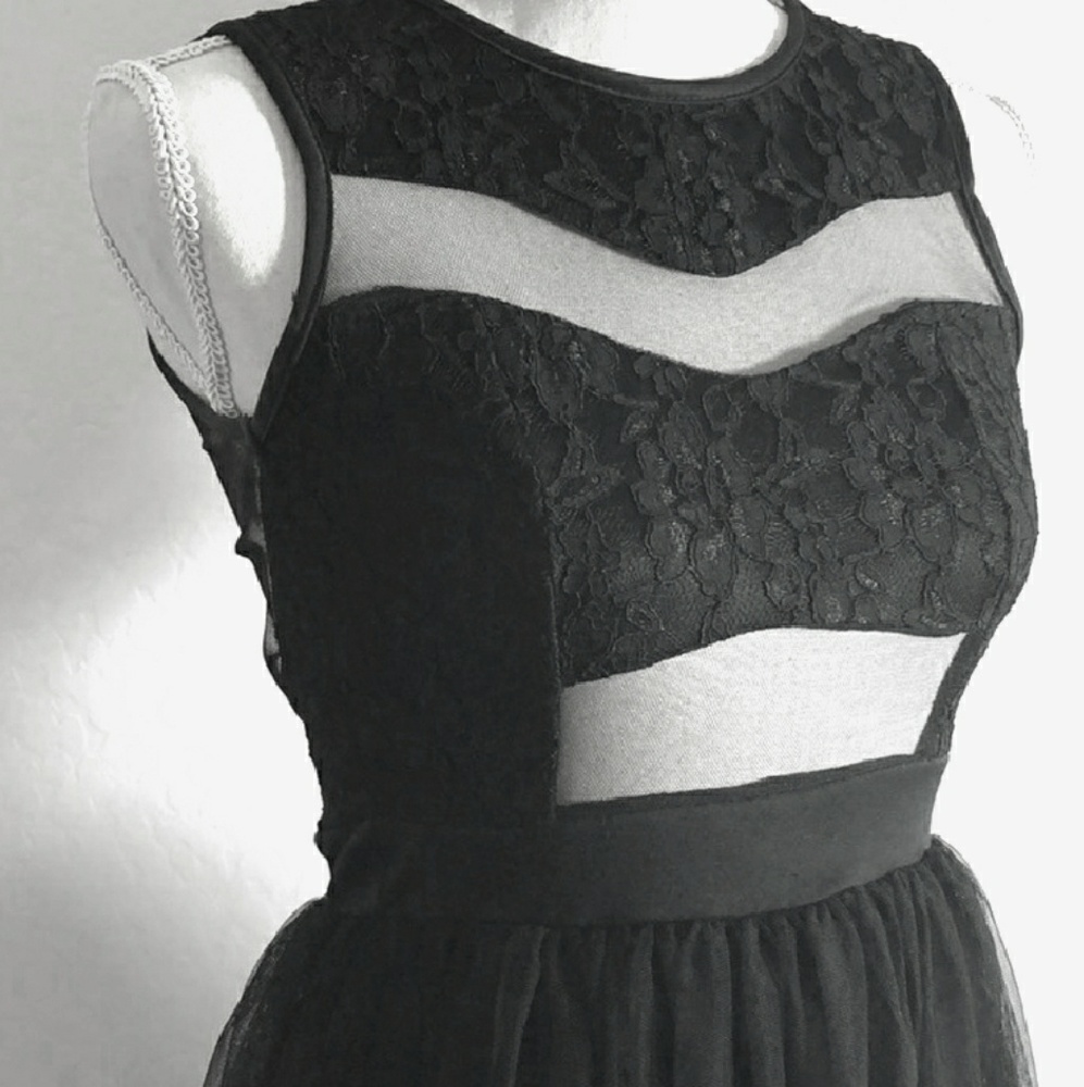 Malloy Black Mesh Tutu Black Dress Juniors Sz Med - Picture 3 of 8